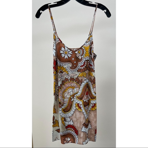 BCBGMAXAZRIA Two Piece Wrap Robe Dress in Dusty Rio Red - Picture 4 of 9